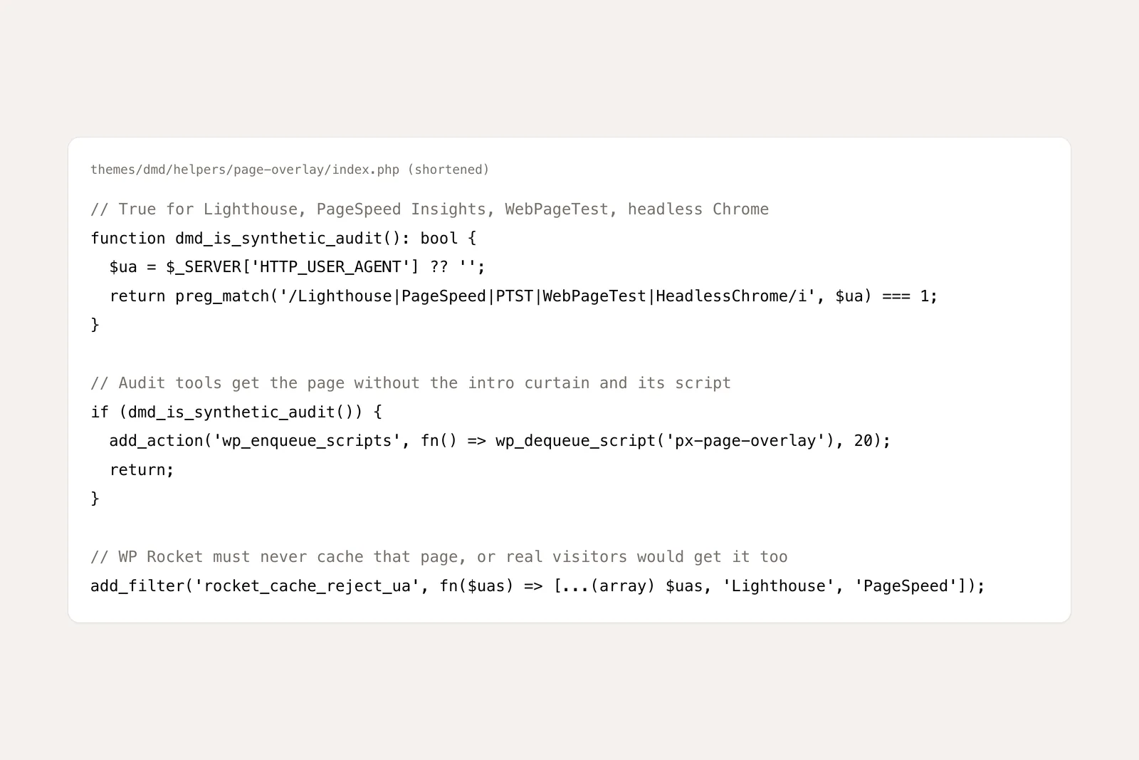 Đoạn code PHP rút gọn: một hàm kiểm tra user agent của các công cụ đo, nếu đúng thì bỏ script màn intro, và một filter để WP Rocket không cache trang này